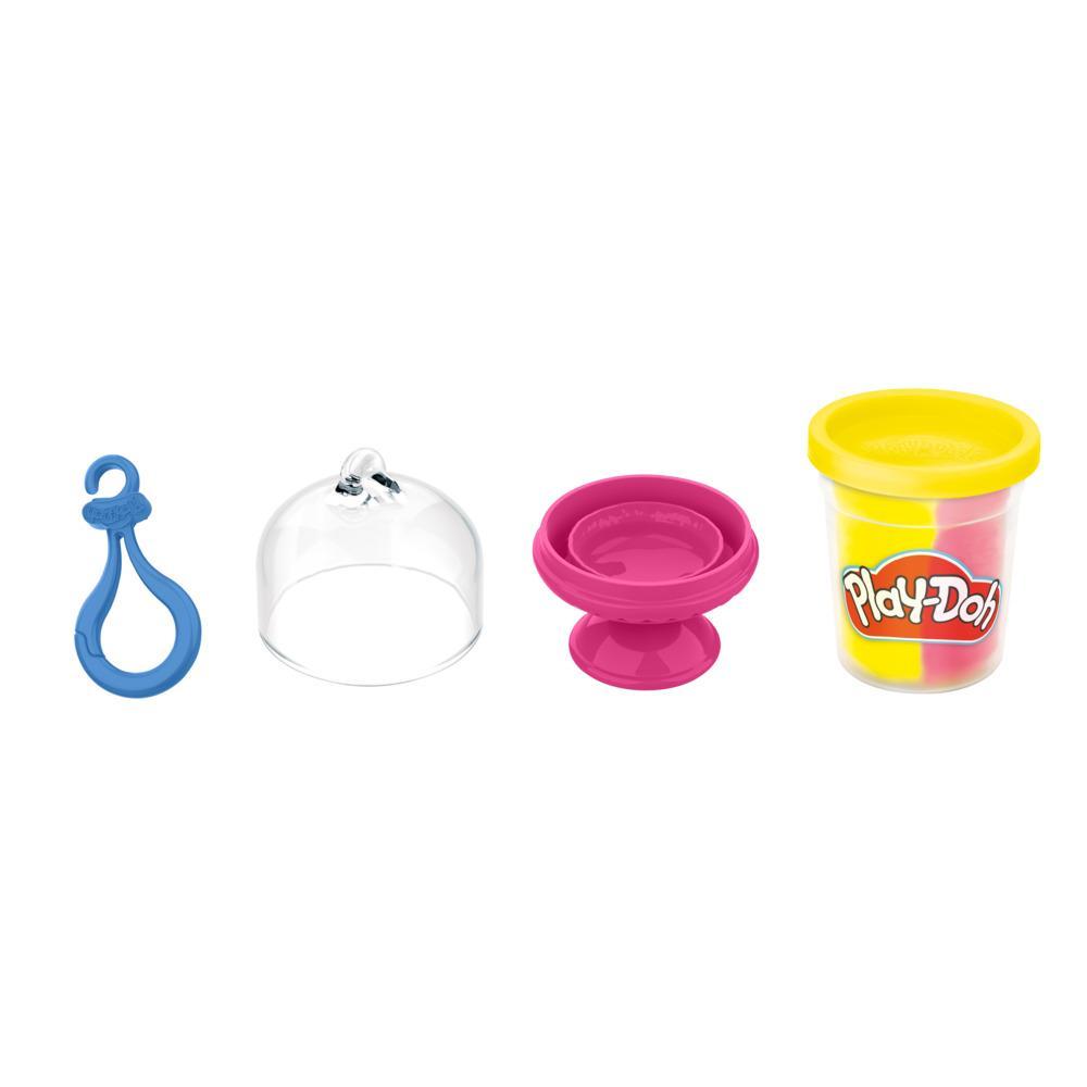 Play-Doh Kitchen Creations Clip-On Cupcake Set for Kids 3 Years and Up with 1 Duo-Color Can