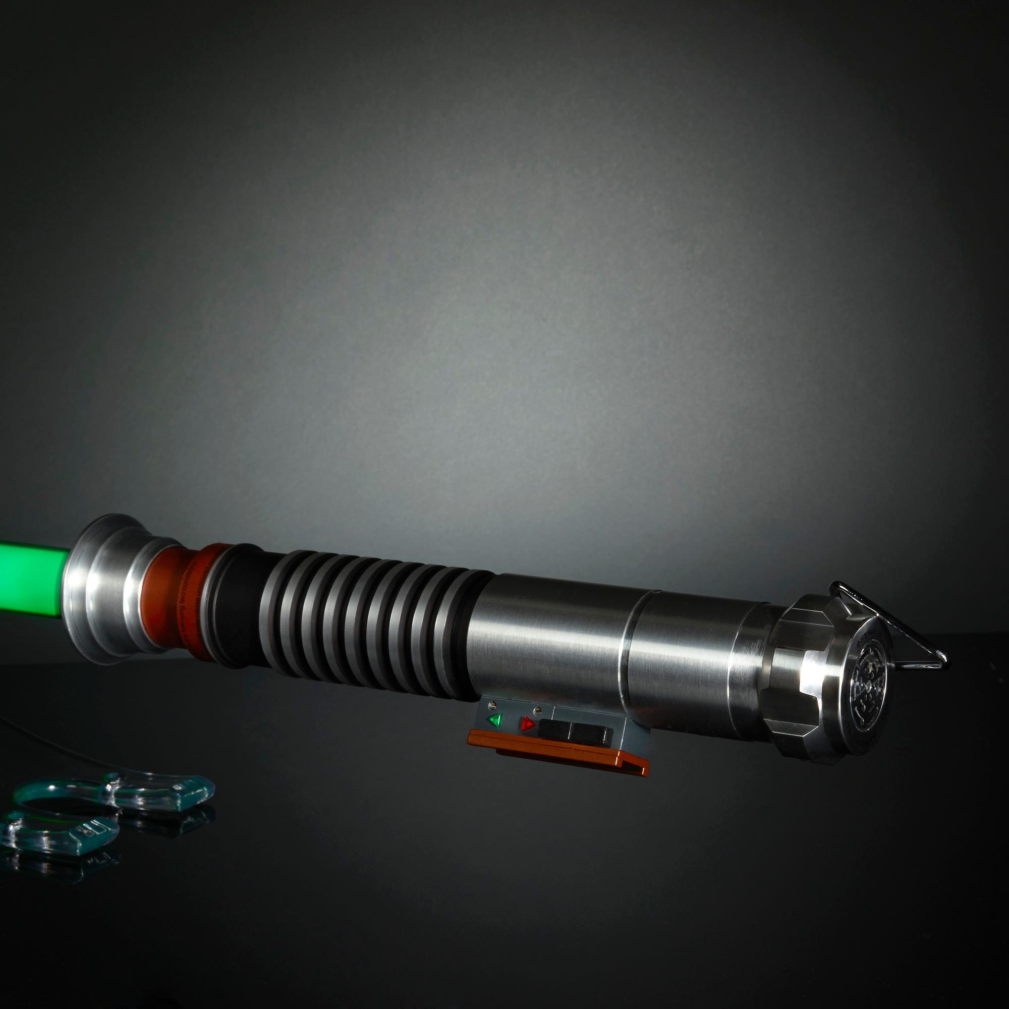 Star Wars Black Series Luke Skywalker Force FX Lightsaber Roleplay Toy 