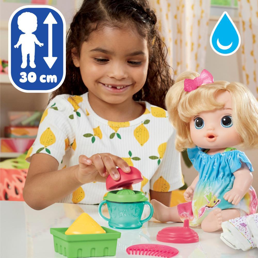 Baby Alive doll feeding and changing and how I wash my dolls clothes 