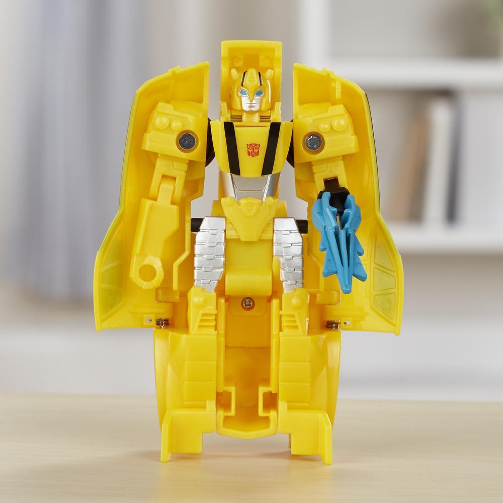 NEW. Hasbro Transformers Cyberverse 1 Step Changer BUMBLEBEE Sting Shot 