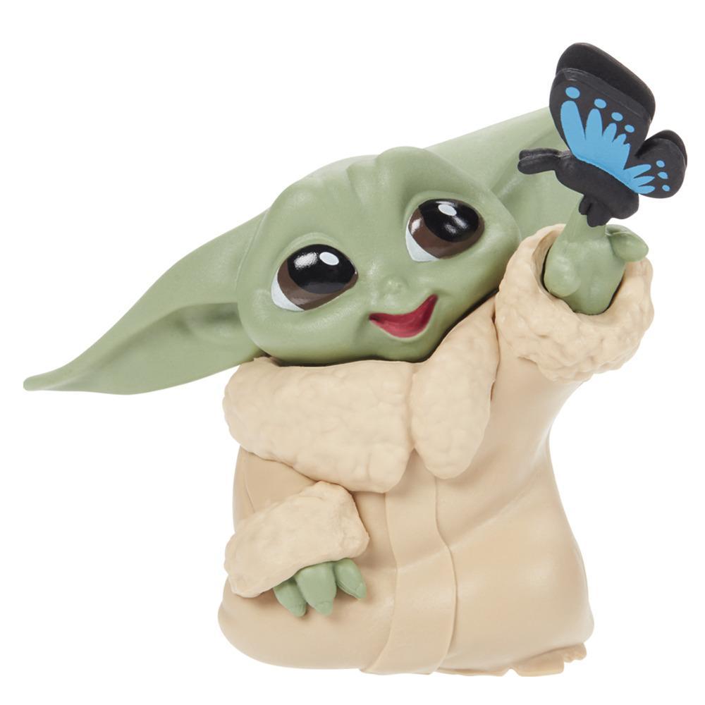 Star Wars The Bounty Collection Series 4 The Child Figure 2.25-Inch-Scale Butterfly Encounter Pose, Toy for Kids Ages 4 and Up