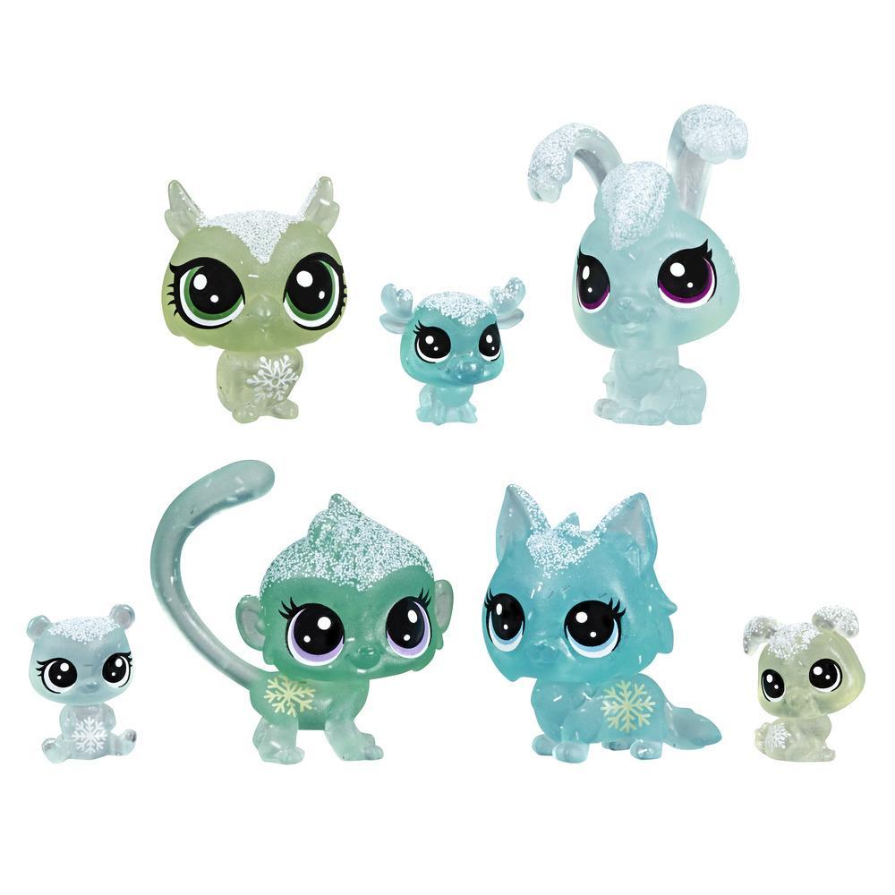 Littlest Pet Shop Frosted Wonderland Pet Friends Toy, Green Theme