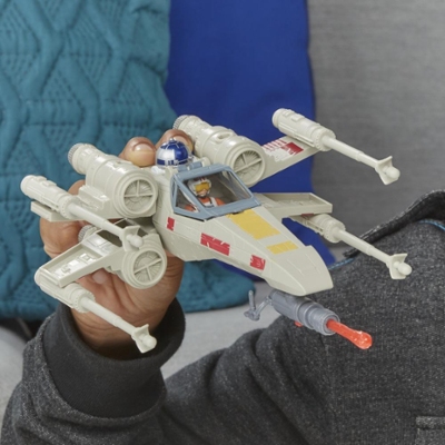 Hasbro E9597 Wars Mission Fleet Stellar Class Luke Skywalker X-Wing Fighter 6 cm große Figur und Fahrzeug Spielzeug für Kids ab 4 Jahren