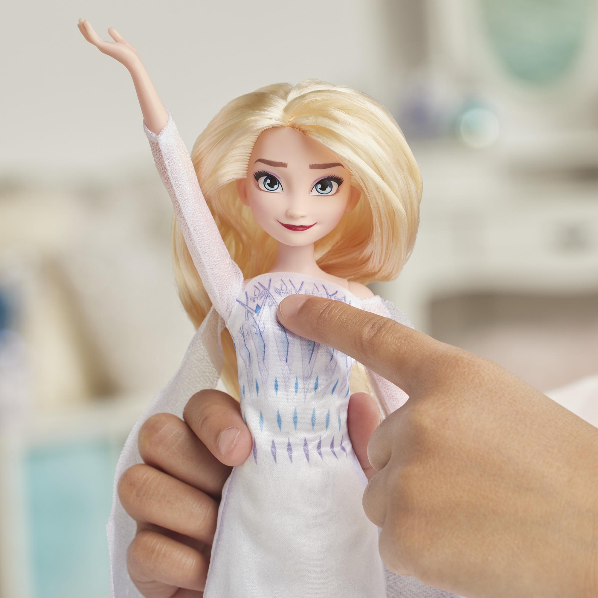 Details about   Disney Frozen 2 Musical Adventure Elsa Singing Doll 2020 New Release 