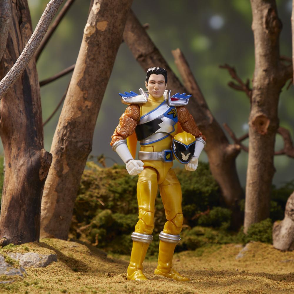 POWER RANGERS LA FOUDRE COLLECTION-Dino Charge Gold RANGER Action Figure