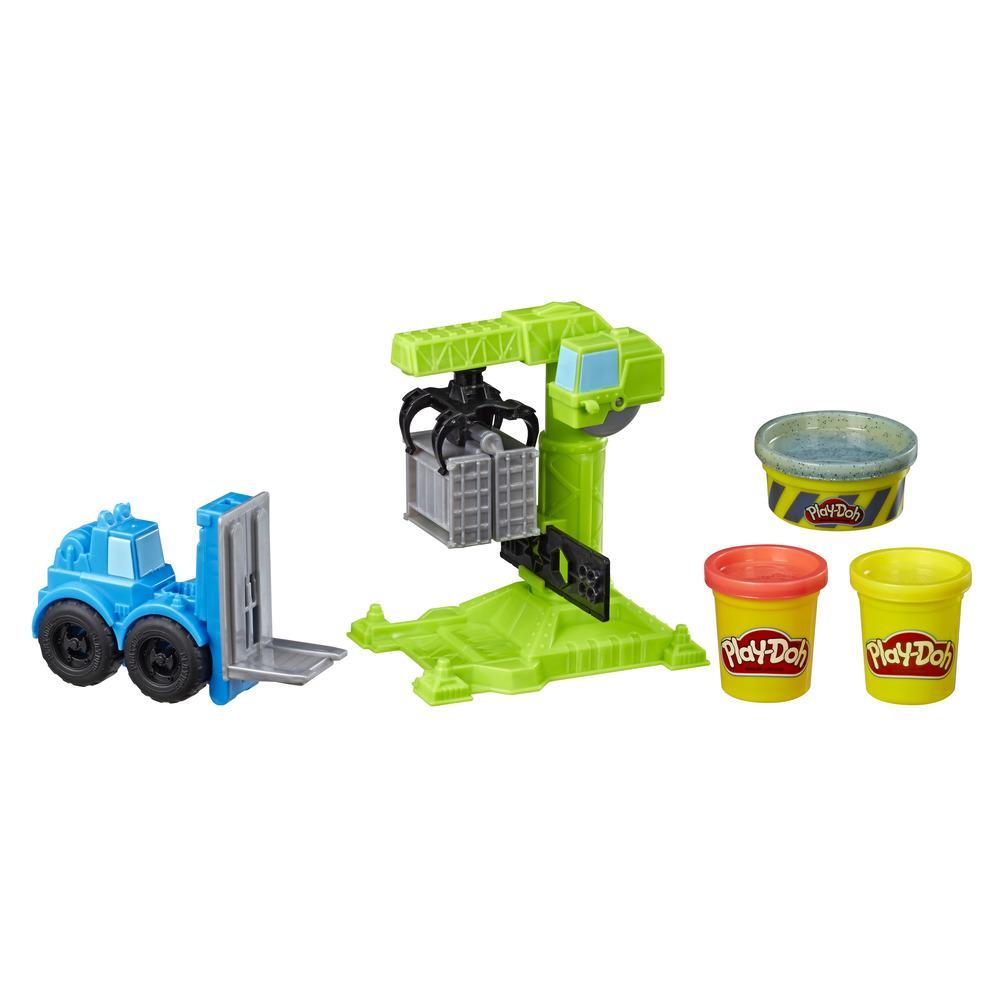 Play-Doh Wheels - Guindaste e empilhadeira de brinquedo com massa de construção Play-Doh atóxica para cimento e duas cores adicionais